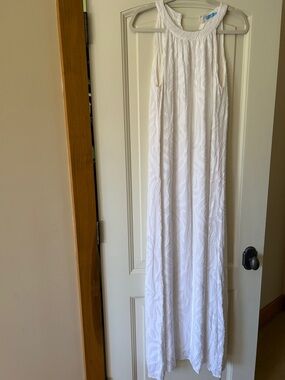 J. McLaughlin Ivory Textured Maxi Dress